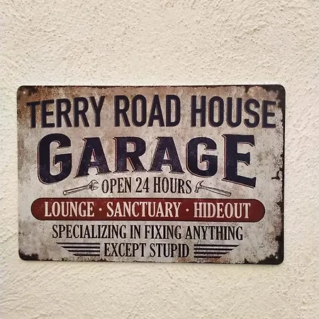 Apartment Terry Road House